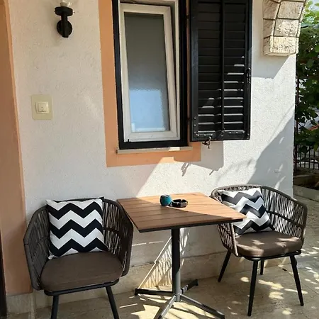 Apartman Corinne Garden Novigrad Istria