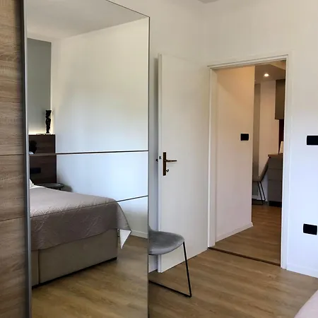 Appartement Corinne Garden *