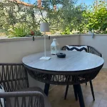 Lejlighed Corinne Garden