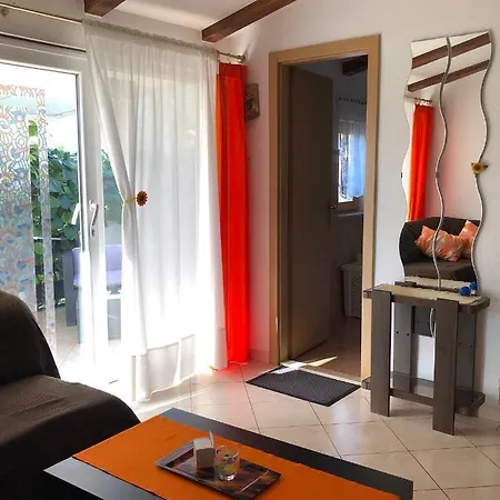 Corinne Garden Novigrad Istria