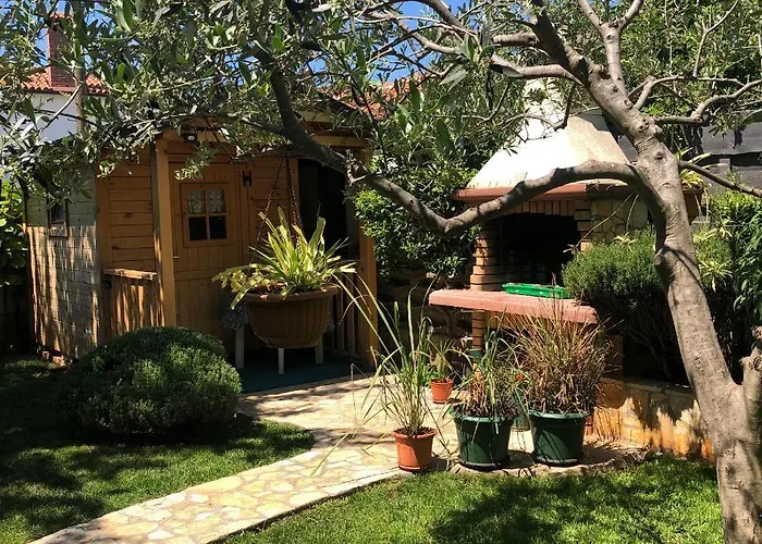 Corinne Garden Διαμέρισμα *